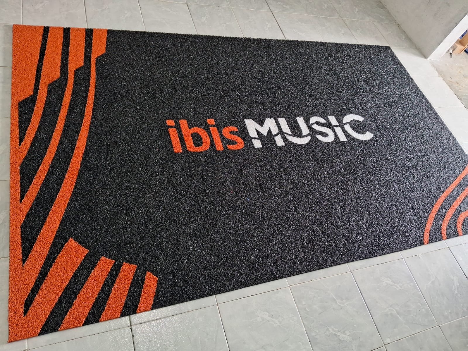 WhatsApp Image 2024-10-17 at 21.30.11 (1)